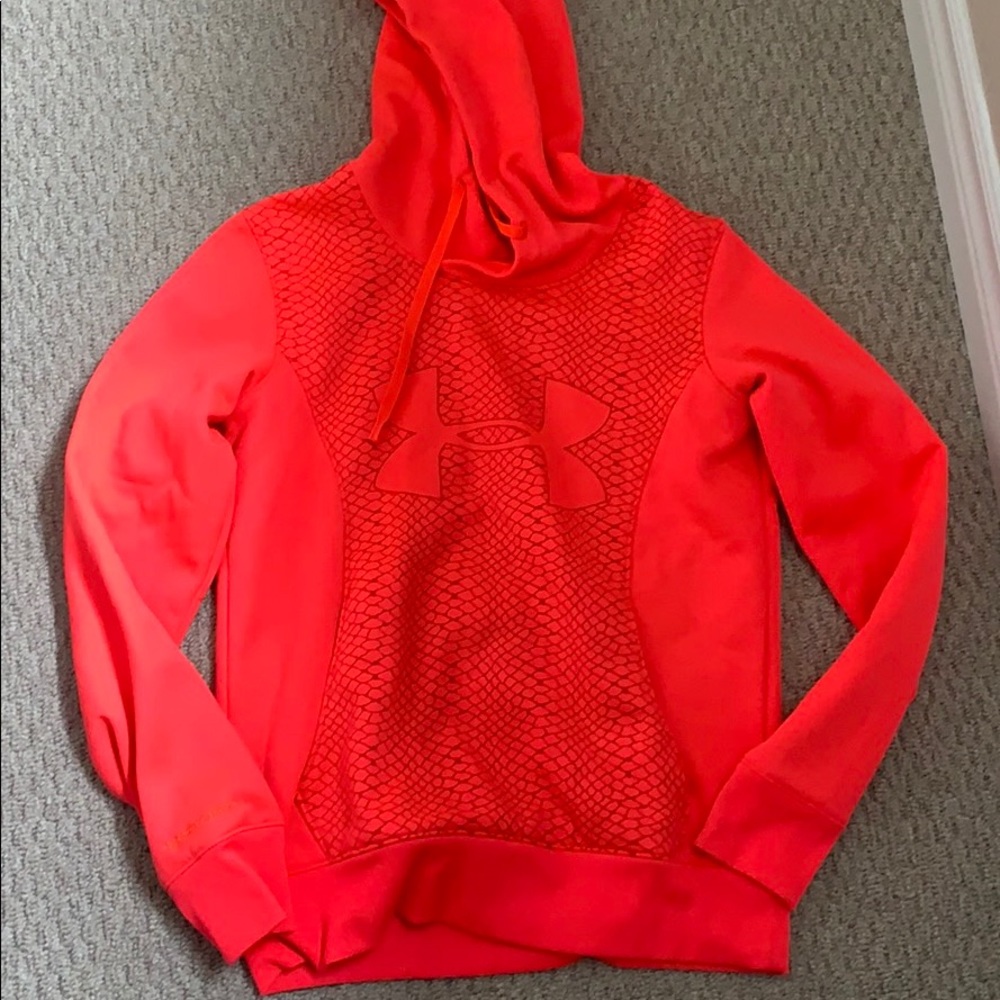 Women’s Storm under armour hoodie-Size SM